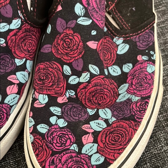 Floral Vans Slip-On Sneakers - Picture 5 of 6